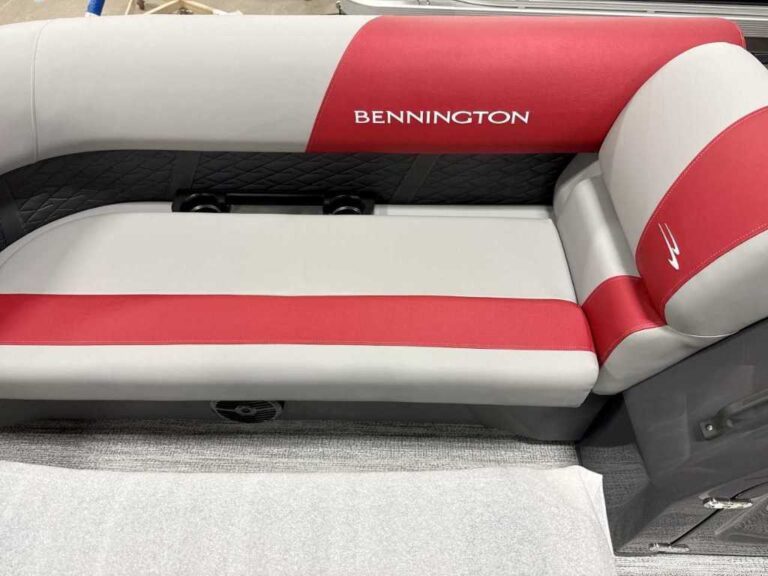 2026 Bennington 22SSR - SPS - Premium - Blackout US-ETWS9540K526 [photo 5]